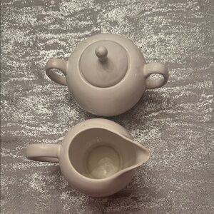 White Ceramic Sugar Bowl and Creamer Set - Classic Home Kitchen
